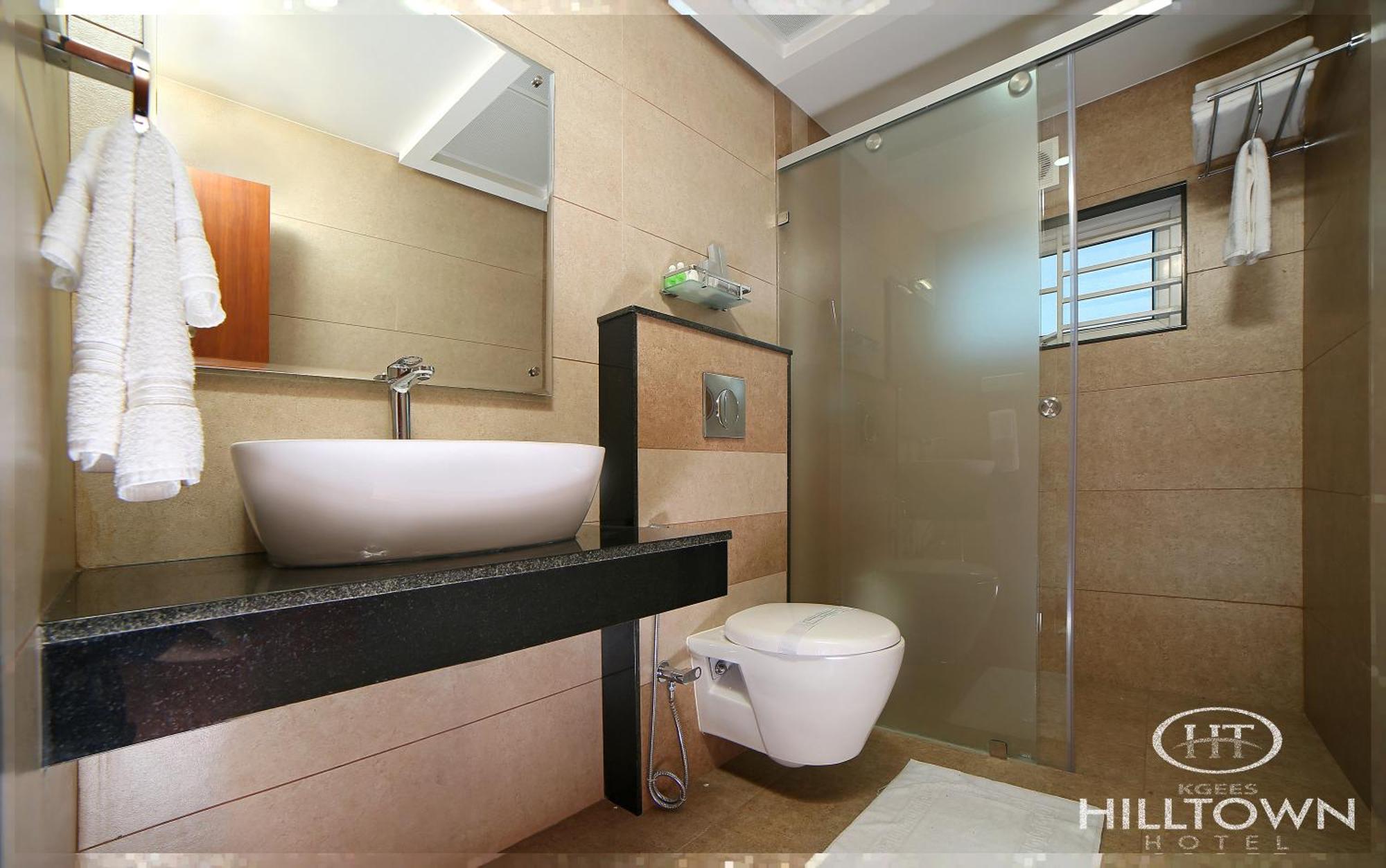 Kgees - Hill Town Hotel Kattappana 外观 照片