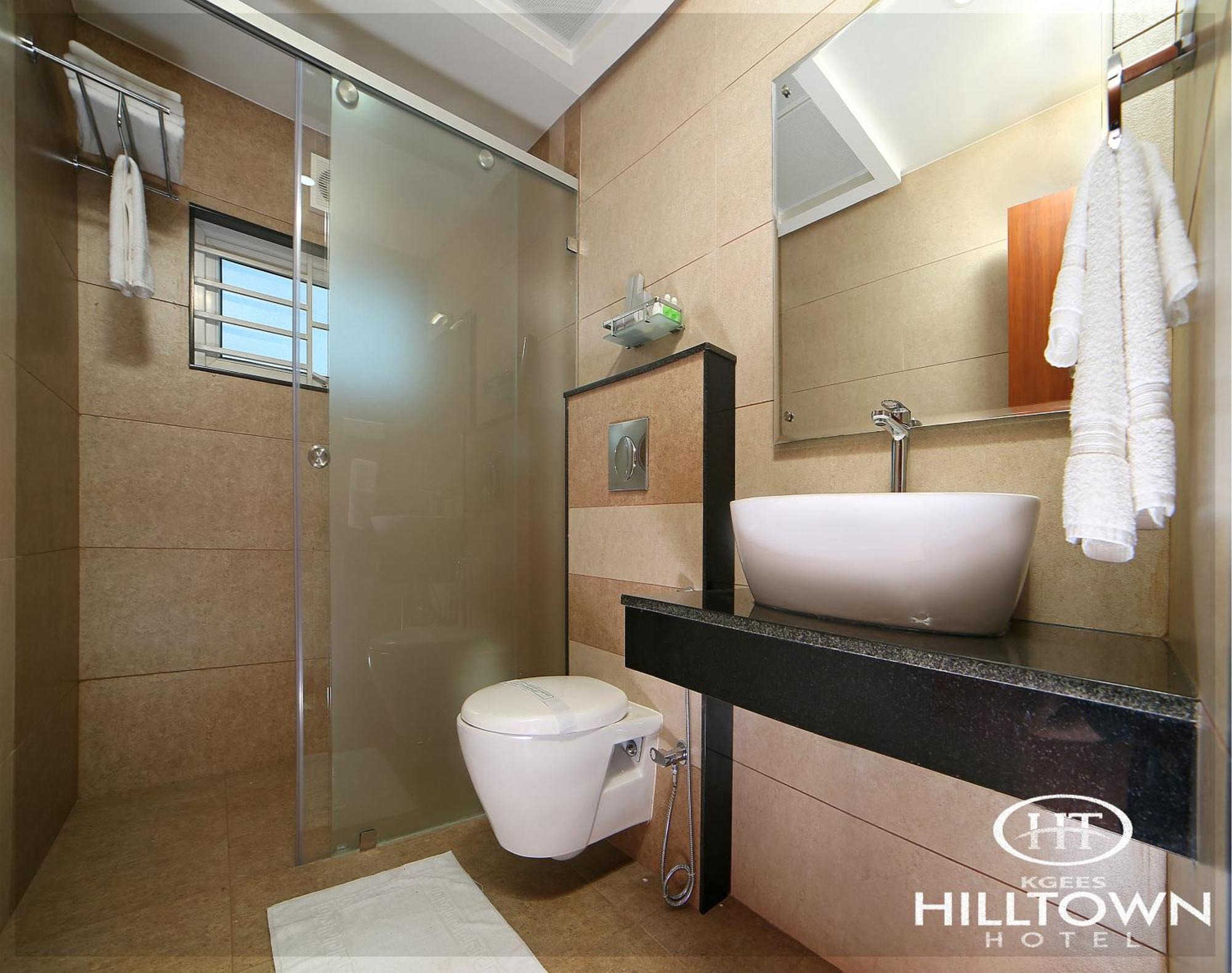 Kgees - Hill Town Hotel Kattappana 外观 照片